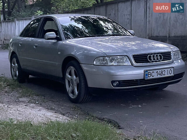 Серый Ауди А4, объемом двигателя 1.6 л и пробегом 170 тыс. км за 4000 $, фото 1 на Automoto.ua
