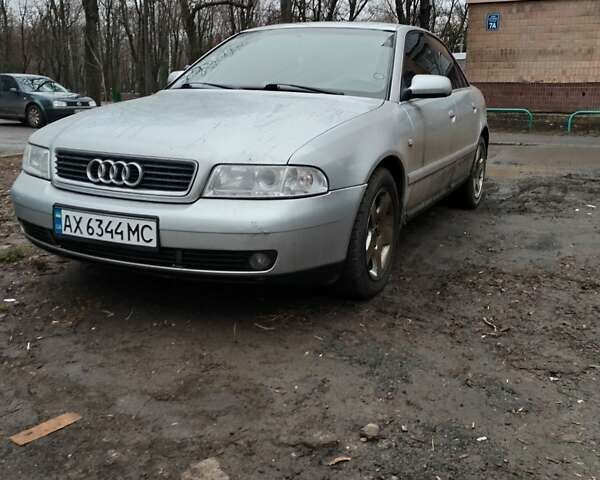 Серый Ауди А4, объемом двигателя 2.5 л и пробегом 393 тыс. км за 4000 $, фото 1 на Automoto.ua
