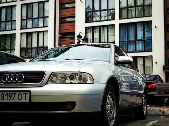 Сірий Ауді А4, об'ємом двигуна 1.8 л та пробігом 320 тис. км за 4900 $, фото 1 на Automoto.ua