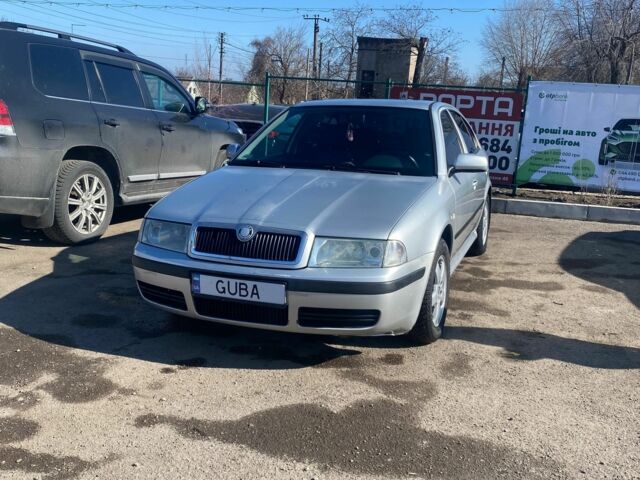 Серый Ауди А4, объемом двигателя 1.9 л и пробегом 250 тыс. км за 2212 $, фото 1 на Automoto.ua