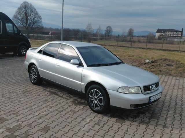 Сірий Ауді А4, об'ємом двигуна 1.9 л та пробігом 283 тис. км за 2600 $, фото 1 на Automoto.ua