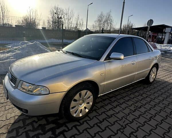 Сірий Ауді А4, об'ємом двигуна 2.5 л та пробігом 220 тис. км за 4200 $, фото 1 на Automoto.ua