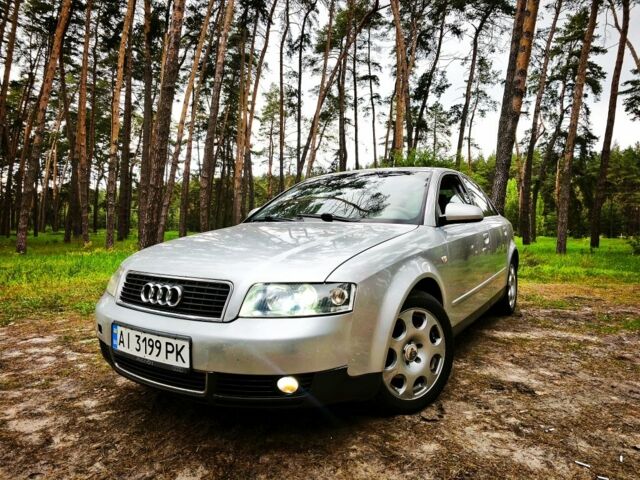 Серый Ауди А4, объемом двигателя 2 л и пробегом 370 тыс. км за 4100 $, фото 1 на Automoto.ua