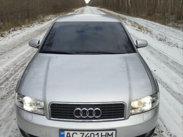 Сірий Ауді А4, об'ємом двигуна 1.8 л та пробігом 260 тис. км за 4600 $, фото 1 на Automoto.ua