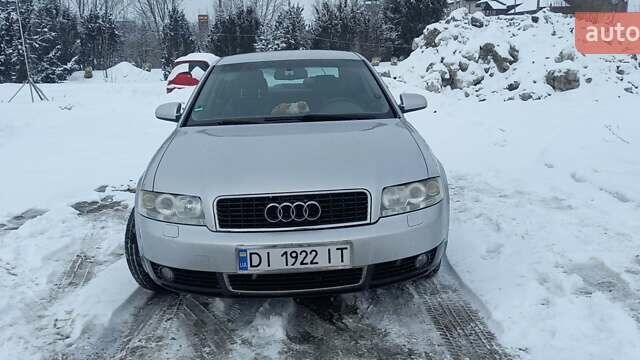 Серый Ауди А4, объемом двигателя 1.98 л и пробегом 300 тыс. км за 4800 $, фото 1 на Automoto.ua