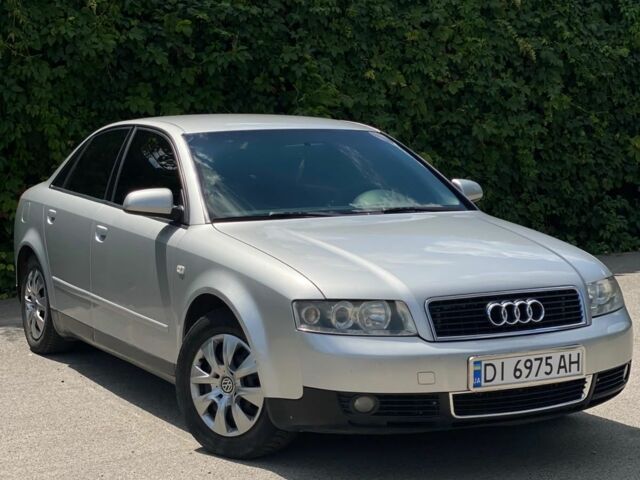 Серый Ауди А4, объемом двигателя 2 л и пробегом 306 тыс. км за 5499 $, фото 1 на Automoto.ua