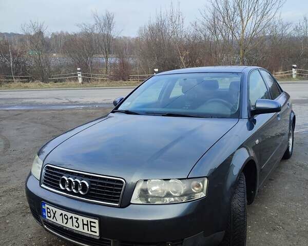 Серый Ауди А4, объемом двигателя 2 л и пробегом 314 тыс. км за 3950 $, фото 1 на Automoto.ua