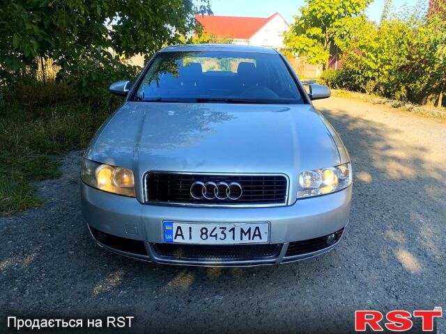 Серый Ауди А4, объемом двигателя 2 л и пробегом 298 тыс. км за 5200 $, фото 1 на Automoto.ua