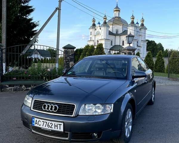 Серый Ауди А4, объемом двигателя 2 л и пробегом 198 тыс. км за 5650 $, фото 1 на Automoto.ua