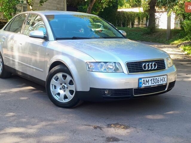 Сірий Ауді А4, об'ємом двигуна 1.98 л та пробігом 220 тис. км за 3999 $, фото 1 на Automoto.ua