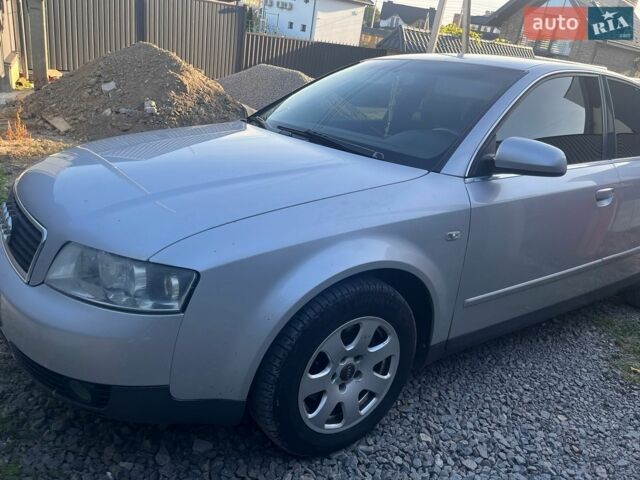 Сірий Ауді А4, об'ємом двигуна 2 л та пробігом 310 тис. км за 4000 $, фото 1 на Automoto.ua