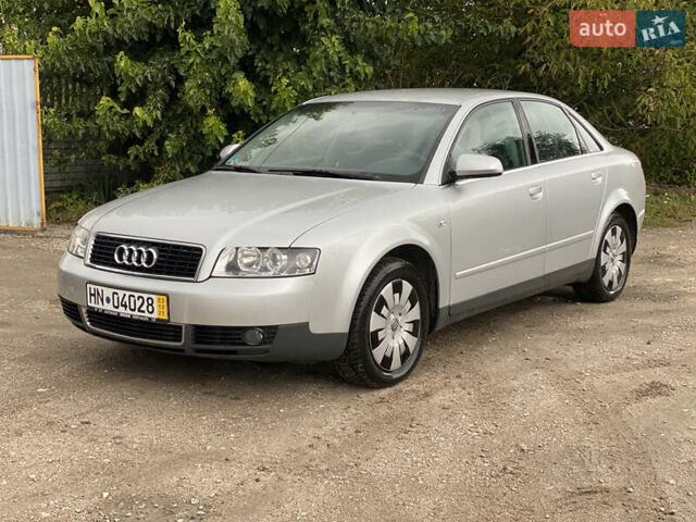 Серый Ауди А4, объемом двигателя 1.6 л и пробегом 217 тыс. км за 5100 $, фото 1 на Automoto.ua
