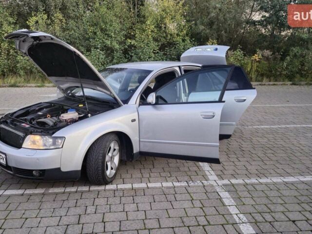 Сірий Ауді А4, об'ємом двигуна 2 л та пробігом 301 тис. км за 5050 $, фото 1 на Automoto.ua