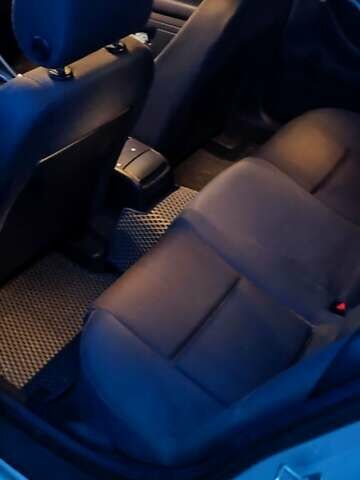 Сірий Ауді А4, об'ємом двигуна 1.98 л та пробігом 303 тис. км за 4800 $, фото 1 на Automoto.ua