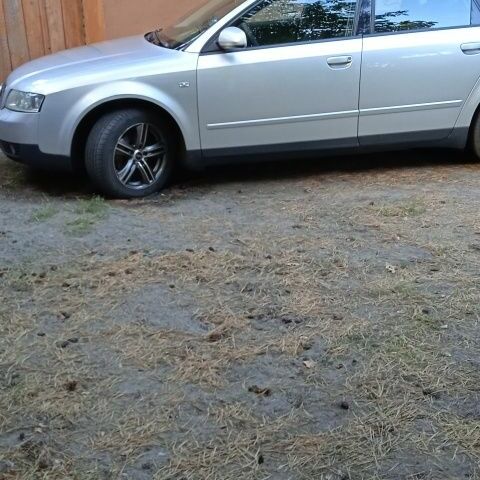 Сірий Ауді А4, об'ємом двигуна 2 л та пробігом 337 тис. км за 5500 $, фото 1 на Automoto.ua