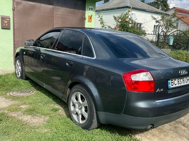 Серый Ауди А4, объемом двигателя 2 л и пробегом 223 тыс. км за 4500 $, фото 1 на Automoto.ua