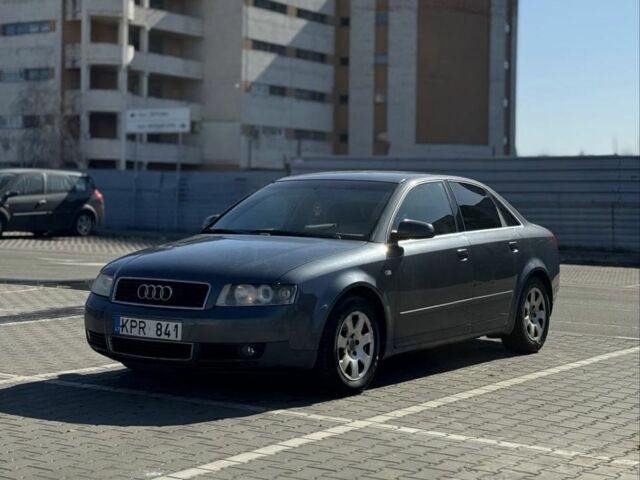 Сірий Ауді А4, об'ємом двигуна 1.9 л та пробігом 300 тис. км за 2300 $, фото 1 на Automoto.ua