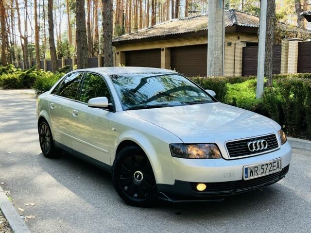 Сірий Ауді А4, об'ємом двигуна 2 л та пробігом 350 тис. км за 2659 $, фото 1 на Automoto.ua