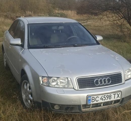 Сірий Ауді А4, об'ємом двигуна 1.8 л та пробігом 250 тис. км за 3100 $, фото 1 на Automoto.ua