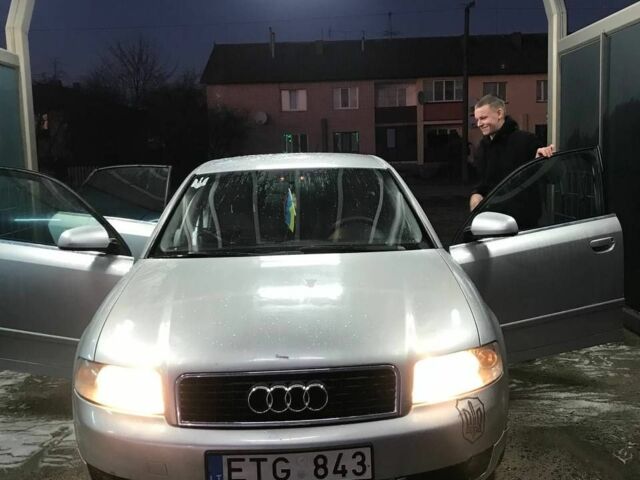 Серый Ауди А4, объемом двигателя 1.9 л и пробегом 355 тыс. км за 2550 $, фото 1 на Automoto.ua