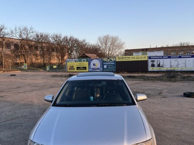 Серый Ауди А4, объемом двигателя 2.5 л и пробегом 356 тыс. км за 2999 $, фото 1 на Automoto.ua