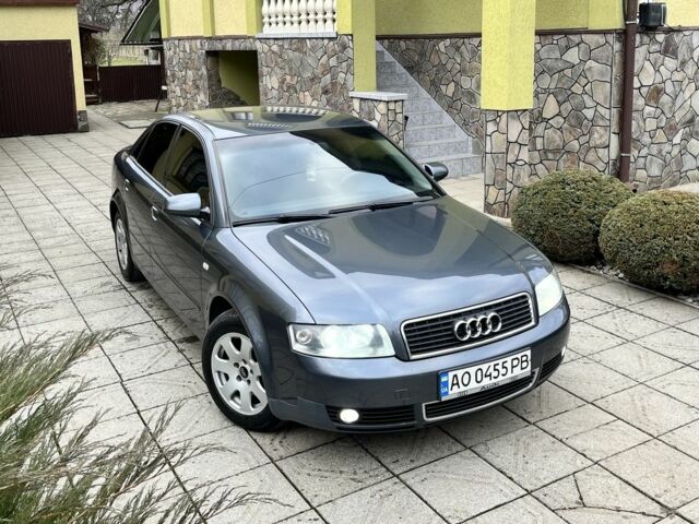 Сірий Ауді А4, об'ємом двигуна 1.9 л та пробігом 300 тис. км за 4800 $, фото 1 на Automoto.ua