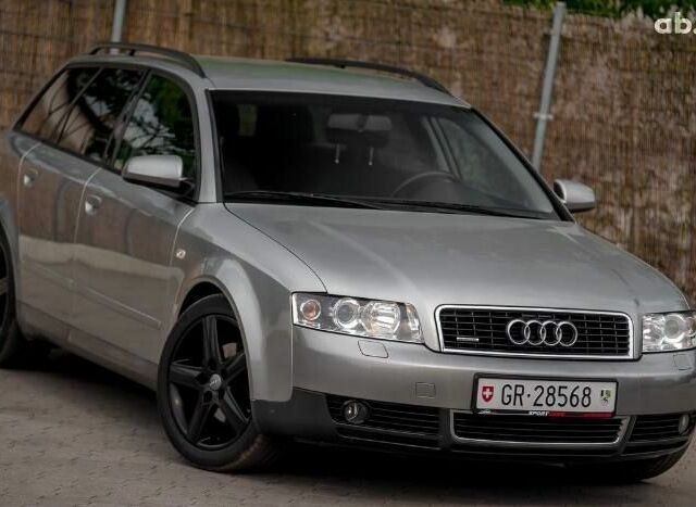 Серый Ауди А4, объемом двигателя 0 л и пробегом 220 тыс. км за 1200 $, фото 1 на Automoto.ua