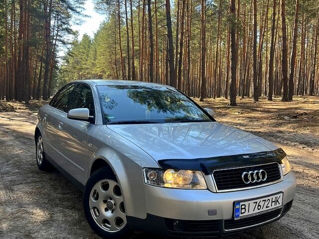 Сірий Ауді А4, об'ємом двигуна 1.6 л та пробігом 180 тис. км за 4200 $, фото 1 на Automoto.ua