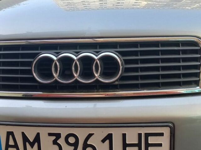 Сірий Ауді А4, об'ємом двигуна 2 л та пробігом 240 тис. км за 6000 $, фото 1 на Automoto.ua