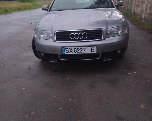 Сірий Ауді А4, об'ємом двигуна 1.6 л та пробігом 245 тис. км за 6500 $, фото 1 на Automoto.ua