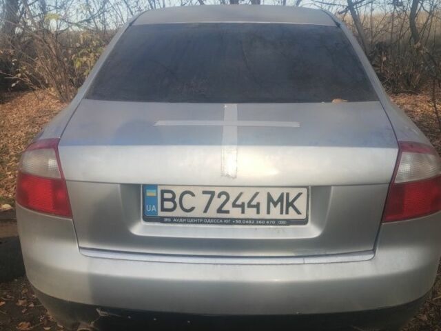 Сірий Ауді А4, об'ємом двигуна 1.8 л та пробігом 27 тис. км за 2200 $, фото 1 на Automoto.ua
