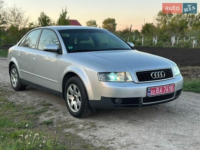 Серый Ауди А4, объемом двигателя 1.6 л и пробегом 221 тыс. км за 4600 $, фото 1 на Automoto.ua