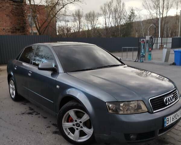 Серый Ауди А4, объемом двигателя 1.6 л и пробегом 250 тыс. км за 5300 $, фото 1 на Automoto.ua