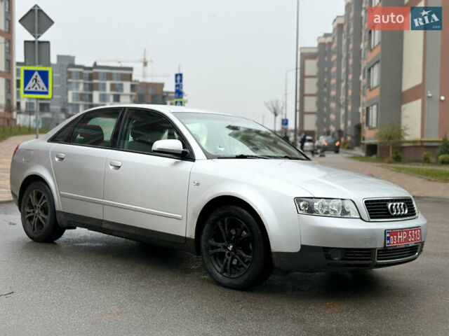 Сірий Ауді А4, об'ємом двигуна 1.6 л та пробігом 206 тис. км за 4450 $, фото 1 на Automoto.ua