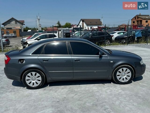 Сірий Ауді А4, об'ємом двигуна 2.5 л та пробігом 248 тис. км за 3600 $, фото 1 на Automoto.ua