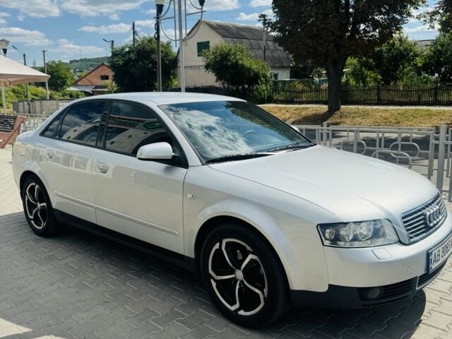 Сірий Ауді А4, об'ємом двигуна 2 л та пробігом 274 тис. км за 4200 $, фото 1 на Automoto.ua