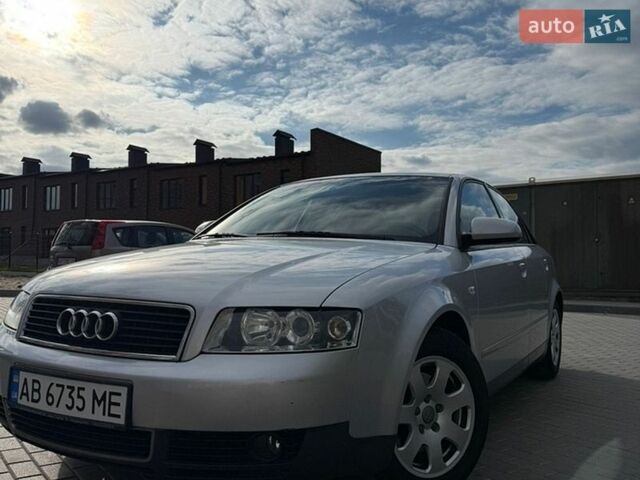 Серый Ауди А4, объемом двигателя 2 л и пробегом 195 тыс. км за 5600 $, фото 1 на Automoto.ua