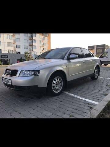 Серый Ауди А4, объемом двигателя 1.6 л и пробегом 263 тыс. км за 4800 $, фото 1 на Automoto.ua