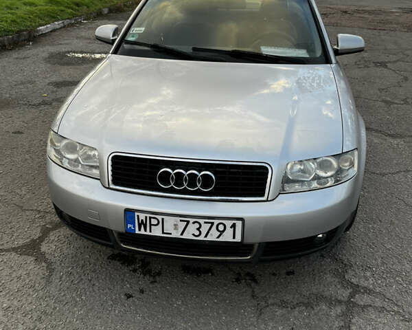 Серый Ауди А4, объемом двигателя 0 л и пробегом 250 тыс. км за 2600 $, фото 1 на Automoto.ua