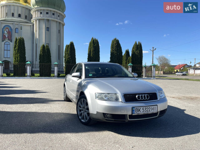 Сірий Ауді А4, об'ємом двигуна 1.6 л та пробігом 198 тис. км за 4800 $, фото 1 на Automoto.ua