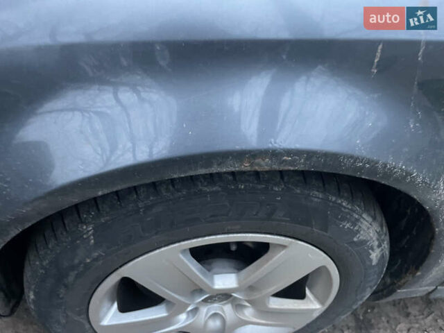 Серый Ауди А4, объемом двигателя 2.5 л и пробегом 360 тыс. км за 3700 $, фото 1 на Automoto.ua