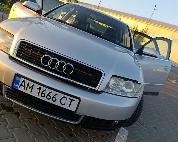 Сірий Ауді А4, об'ємом двигуна 2 л та пробігом 293 тис. км за 5000 $, фото 1 на Automoto.ua