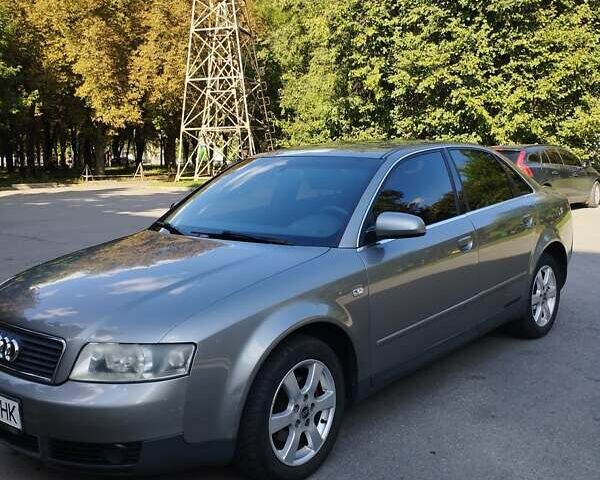 Серый Ауди А4, объемом двигателя 1.6 л и пробегом 210 тыс. км за 4699 $, фото 1 на Automoto.ua