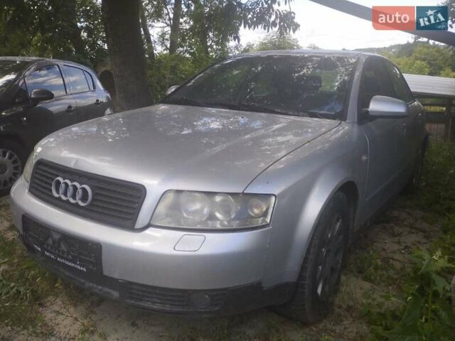 Серый Ауди А4, объемом двигателя 2.5 л и пробегом 490 тыс. км за 2950 $, фото 1 на Automoto.ua