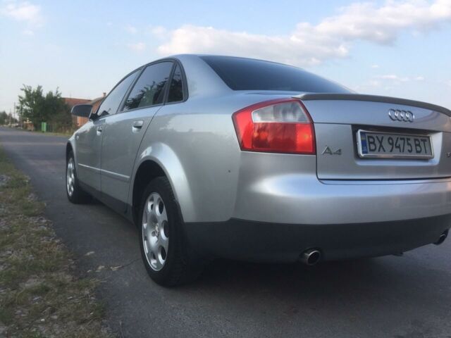 Сірий Ауді А4, об'ємом двигуна 1.8 л та пробігом 275 тис. км за 7200 $, фото 1 на Automoto.ua
