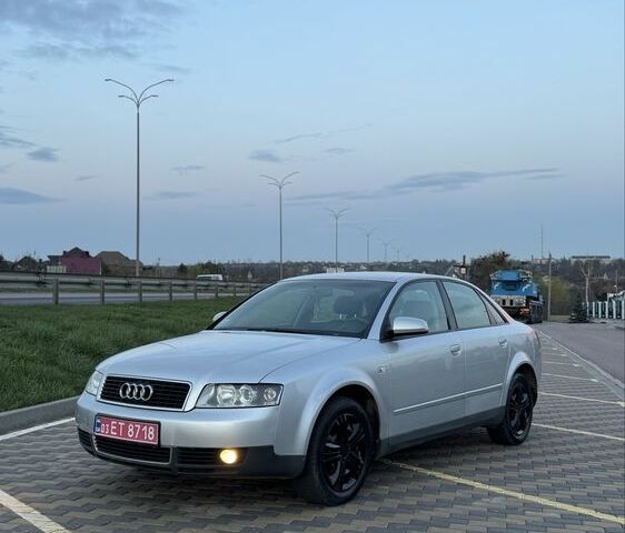 Серый Ауди А4, объемом двигателя 1.9 л и пробегом 300 тыс. км за 2450 $, фото 1 на Automoto.ua