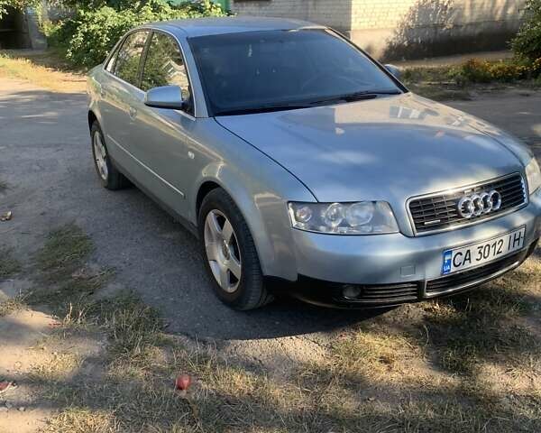 Серый Ауди А4, объемом двигателя 1.9 л и пробегом 400 тыс. км за 4600 $, фото 1 на Automoto.ua