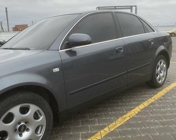 Серый Ауди А4, объемом двигателя 1.8 л и пробегом 298 тыс. км за 4200 $, фото 1 на Automoto.ua