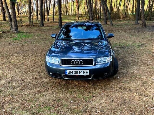 Сірий Ауді А4, об'ємом двигуна 2 л та пробігом 350 тис. км за 5000 $, фото 1 на Automoto.ua