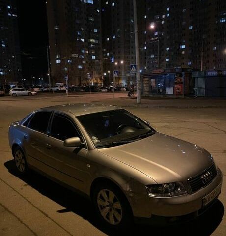 Сірий Ауді А4, об'ємом двигуна 1.8 л та пробігом 380 тис. км за 5700 $, фото 1 на Automoto.ua